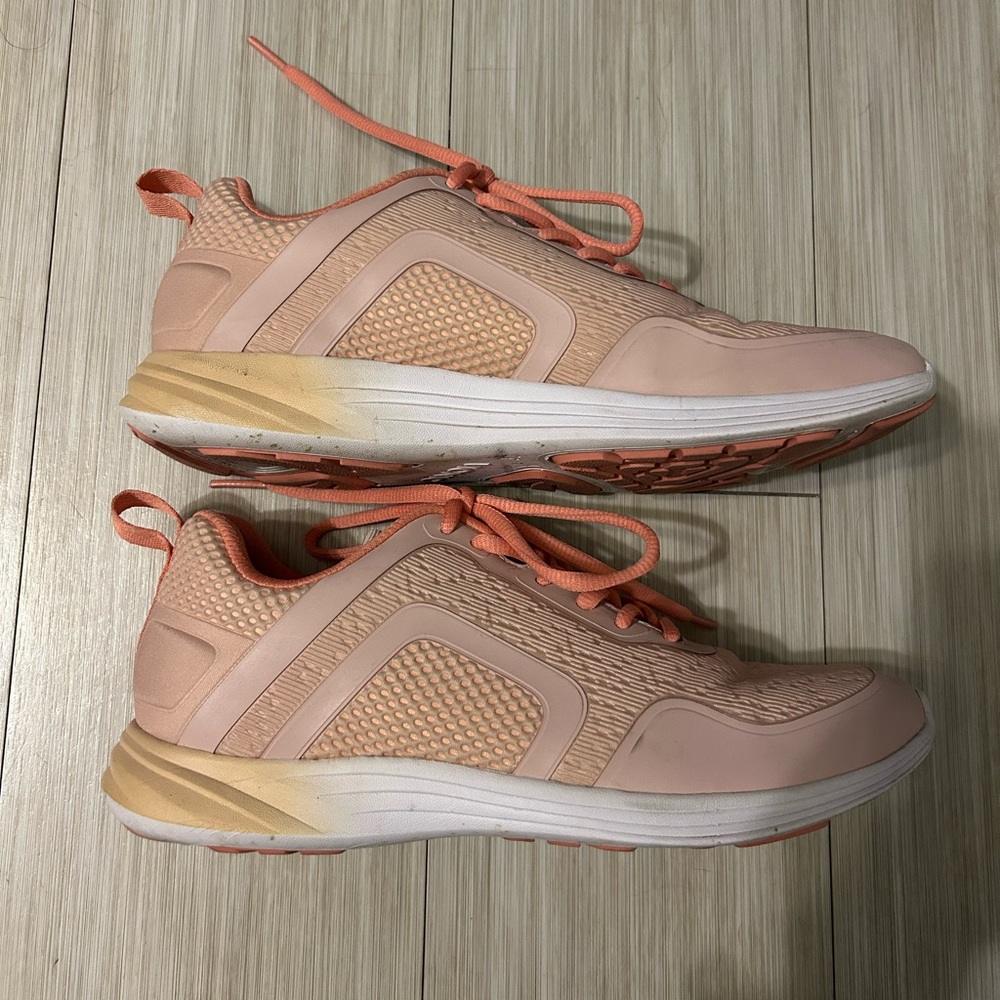 Vionic Agile Jojo Ombré Tennis Shoes - Picture 3 of 8